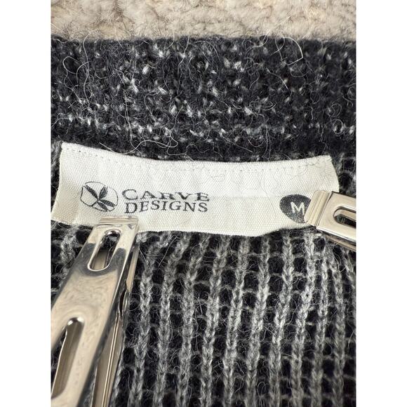 Carve Designs Size M Alpaca Wool Blend Sweater Black Long Sleeve V Neck Pullover - Picture 5 of 7